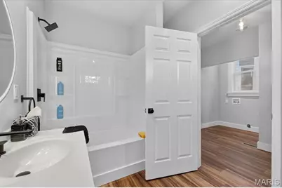 7226 Virginia Avenue, Saint Louis, MO 63111 - Photo 25