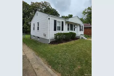 10357 Saint Matthew Lane, Saint Ann, MO 63074 - Photo 3