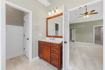 1817 Majestic Oaks Drive, Wentzville, MO 63385 - Photo 21