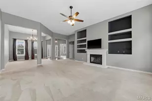 1817 Majestic Oaks Dr, Wentzville, MO 63385 - Photo 7
