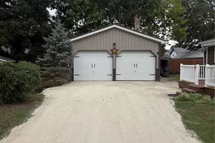 210 S Main Cross St, Bowling Green, MO 63334 - Photo 3