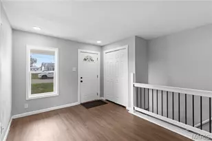 10591 Clarendon Ave, Saint Louis, MO 63114 - Photo 5