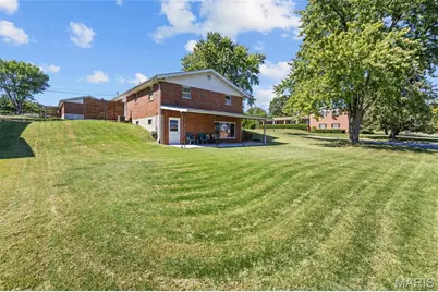 3026 Mamelles Drive, Saint Charles, MO 63301 - Photo 19