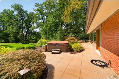 1300 Log Cabin Lane, Ladue, MO 63124 - Photo 61