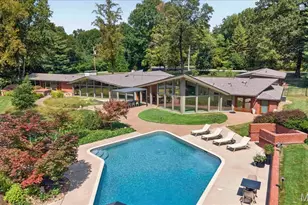 1300 Log Cabin Ln, Ladue, MO 63124 - Photo 87