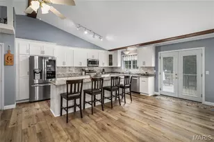 28796 N Oak Dr, Wright City, MO 63390 - Photo 9