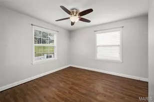 613 Schaefer Pl, Saint Charles, MO 63301 - Photo 9