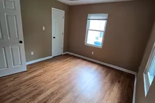 9765 Vickie Pl, Saint Louis, MO 63136 - Photo 11