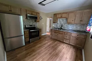 9765 Vickie Pl, Saint Louis, MO 63136 - Photo 5