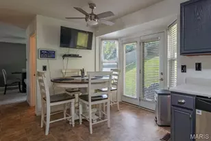 1523 Glenn Brooke Woods Cir, Ballwin, MO 63021 - Photo 7