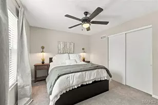 6 S Perry Cir, O'Fallon, MO 63366 - Photo 15