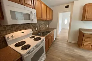 203 Wild Winds Dr, Unincorporated, MO 63368 - Photo 3
