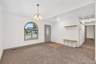 12 Lamplighter Ln, O'Fallon, MO 63368 - Photo 5