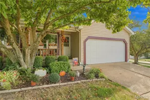 550 Spring Glen Dr, Ballwin, MO 63021 - Photo 1