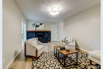 111 Park Charles Boulevard, Saint Peters, MO 63376 - Photo 11