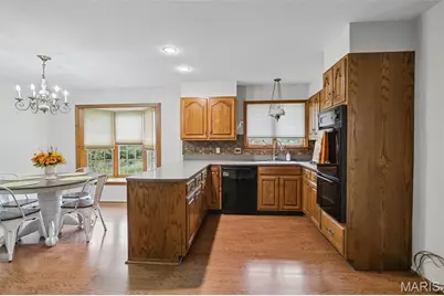 7816 Apple Valley Drive, Affton, MO 63123 - Photo 23