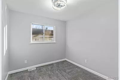 10452 Count Drive, Saint Louis, MO 63136 - Photo 11