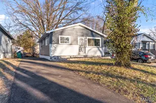 10452 Count Dr, Saint Louis, MO 63136 - Photo 1