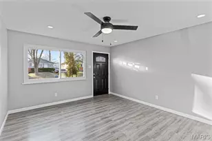 10452 Count Dr, Saint Louis, MO 63136 - Photo 5