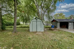 2121 Elm St, Saint Charles, MO 63301 - Photo 17