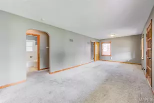 2121 Elm St, Saint Charles, MO 63301 - Photo 5