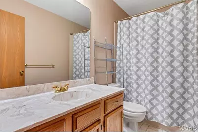 1409 Oakhall Manor Court, Ballwin, MO 63021 - Photo 17