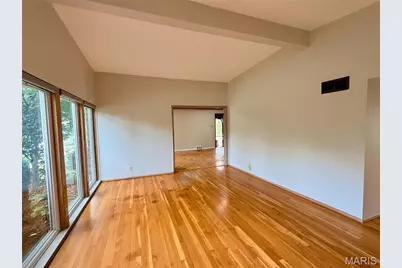 8416 Louwen Drive, Ladue, MO 63124 - Photo 13
