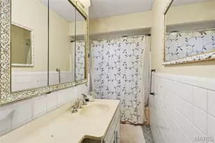 1400 Bopp Rd, Des Peres, MO 63131 - Photo 11