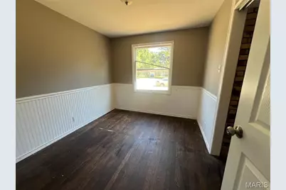 744 Kelvin Drive, Saint Louis, MO 63137 - Photo 7