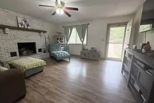 315 9th St, Crocker, MO 65452 - Photo 5