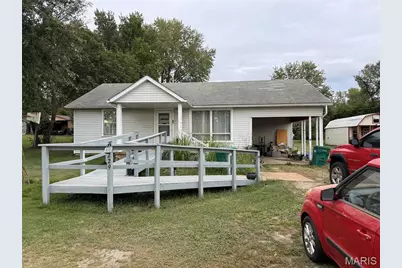 1229 E Karsch Boulevard, Farmington, MO 63640 - Photo 1