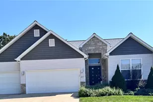 477 Amber Lake Ct, Imperial, MO 63052 - Photo 1