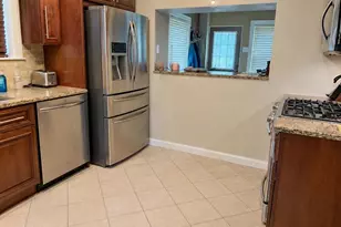 7322 Ravinia Dr, Pasadena Hills, MO 63121 - Photo 5