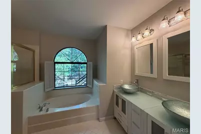 1599 Paradise Valley Drive, High Ridge, MO 63049 - Photo 17