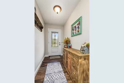 112 Lawrence Drive, Byrnes Mill, MO 63051 - Photo 5