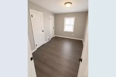 24 Vierling Drive, Berkeley, MO 63135 - Photo 7