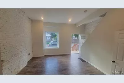 3614 Iowa Avenue, Saint Louis, MO 63118 - Photo 13