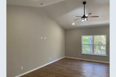 130 Bristol Ridge Drive, Troy, MO 63379 - Photo 5