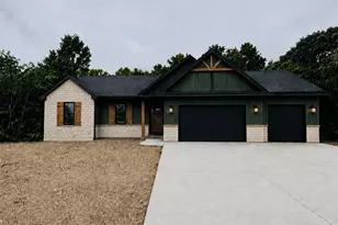 130 Bristol Ridge Dr, Troy, MO 63379 - Photo 1