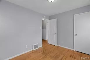 416 Lanark Rd, Saint Louis, MO 63137 - Photo 33