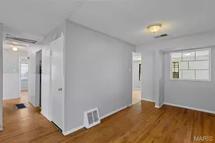 416 Lanark Rd, Saint Louis, MO 63137 - Photo 17