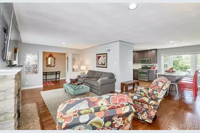 4518 Bellewood Drive, Saint Louis, MO 63125 - Photo 3