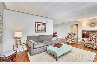 4518 Bellewood Drive, Saint Louis, MO 63125 - Photo 11