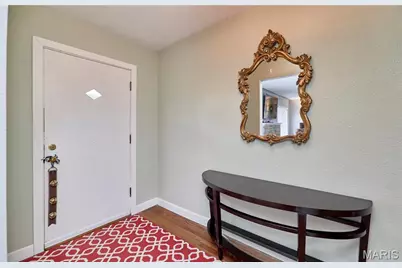 4518 Bellewood Drive, Saint Louis, MO 63125 - Photo 9