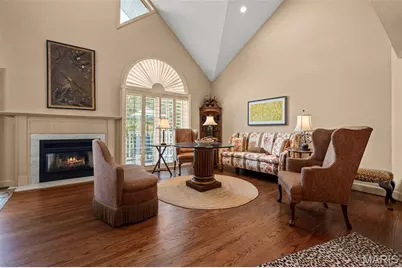 29 Country Club Terrace, Glendale, MO 63122 - Photo 7