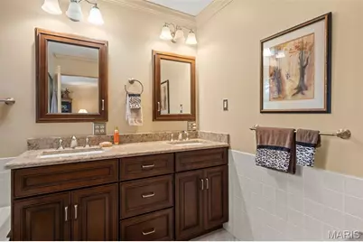 29 Country Club Terrace, Glendale, MO 63122 - Photo 21