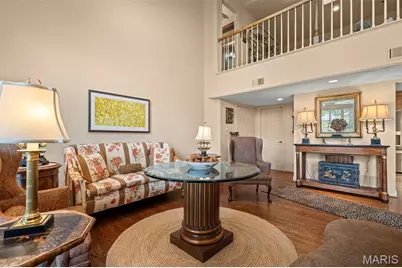 29 Country Club Terrace, Glendale, MO 63122 - Photo 9