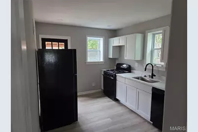 6908 Alberici Avenue, Northwoods, MO 63121 - Photo 13