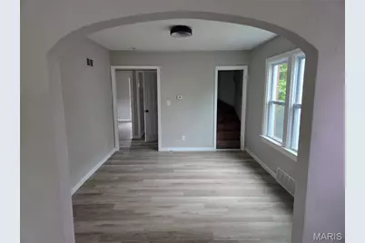 6908 Alberici Avenue, Northwoods, MO 63121 - Photo 5
