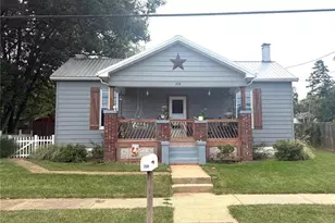 208 E 1st St, Farmington, MO 63640 - Photo 5